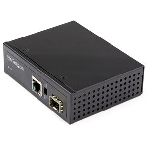 StarTech.com PoE+ Industrial Fiber to Ethernet Media Converter 60W - SFP to RJ45 - SM/MM Fiber to Gigabit Copper IP-30